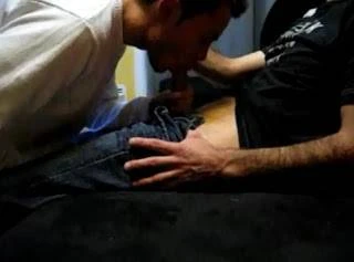 Mamando o colega hetero da faculdade - AMADOR
