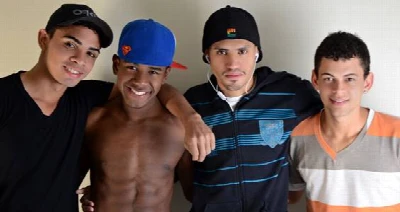Sexo Grupal com 4 Amigos – Cinesex Mundo Mais