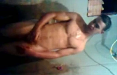 AMADOR: Wesley safado do Piauí tomando banho