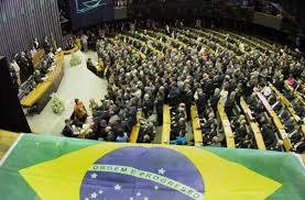 VOTE AGORA! São só dois segundos... (Ajude!)