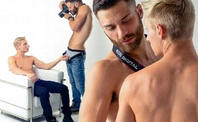 Tommy Defendi fode o modelo loiro Max Carter