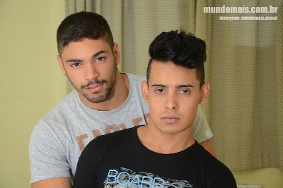 Veja o Vinicius e Brian em pegação no Mundo Mais