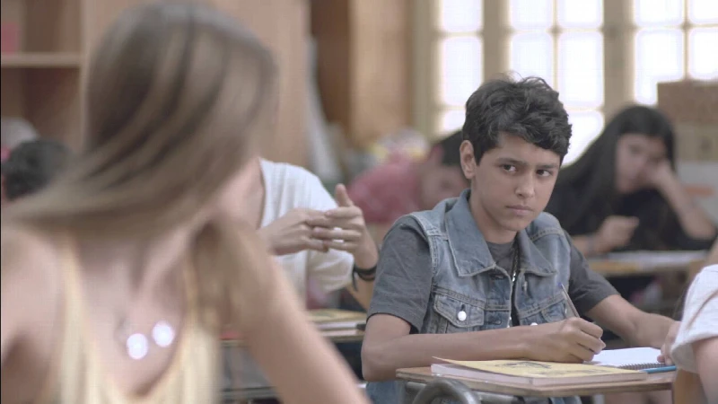 Descobriu que seu amigo é gay? Veja esse vídeo da Coca-cola