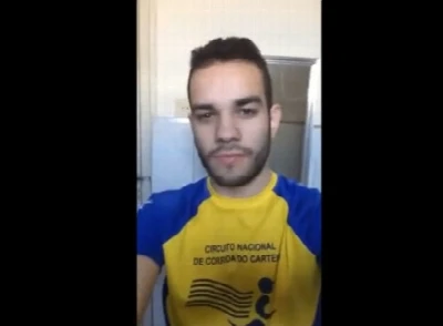 Carteiro dotado em duas gozadas rápidas em público