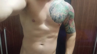 Matheus Schneider chupa gostoso piroca do cliente