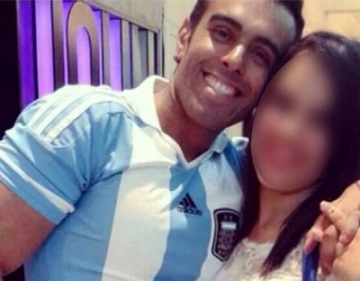Mulher espalha vídeo de ex-namorado dando o cu