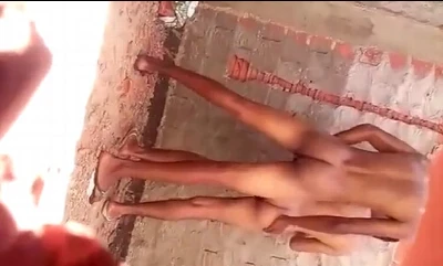 Vídeo flagra dois novinhos fodendo gostoso na obra