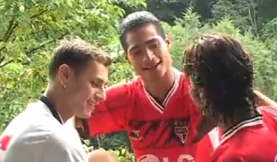 Machos transam gostoso depois da pelada