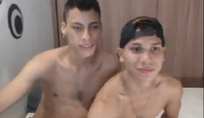 Colombianos transam bem gostoso sem camisinha