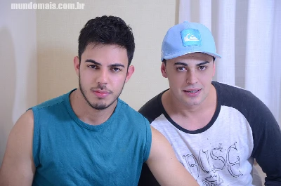 A 2ª parte do video com Artur, Di e Brian - Mundo Mais