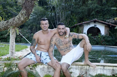 "Os Paulistas e o sítio do Saad" com Saad e Gustavo em troca-troca