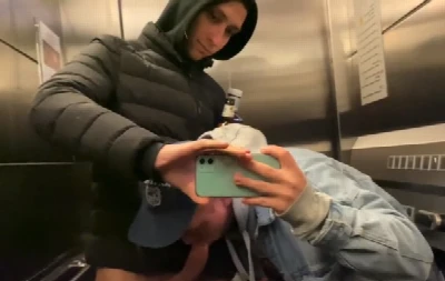 Garotos começam a se aventurar no elevador e terminam na cama
