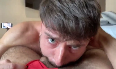 Igor Miller colocando pra torar mais uma vez em gringo faminto