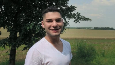 Czech Hunter 631 - Caçador encontra puto e fode ele