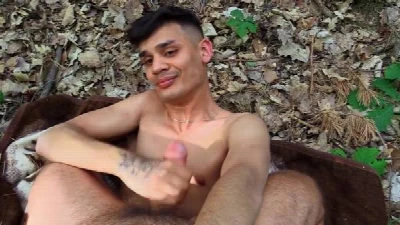 Czech Hunter 651 - Garoto aleatório na rua topa sexo por grana