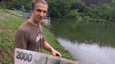 Czech Hunter 657 - Garoto estava pescando quando recebeu proposta indecente