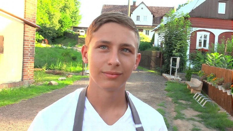 Czech Hunter 700 - Timmy Cole foi pego pelo caçador e deu o cu
