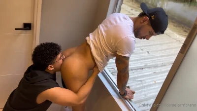 Moleque metendo a pica em macho com fome de rola