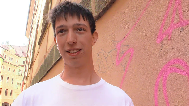 Czech Hunter 745 - Garoto encontra proposta inusitada